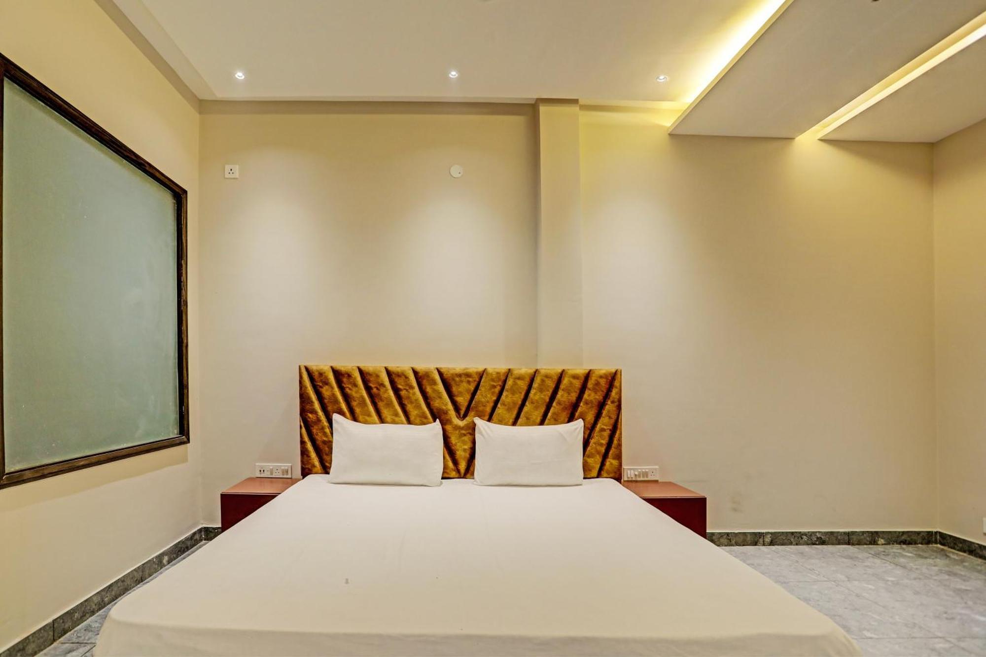 Hotel O Miraas Hotel And Banquet Hall Ludhiana Eksteriør bilde